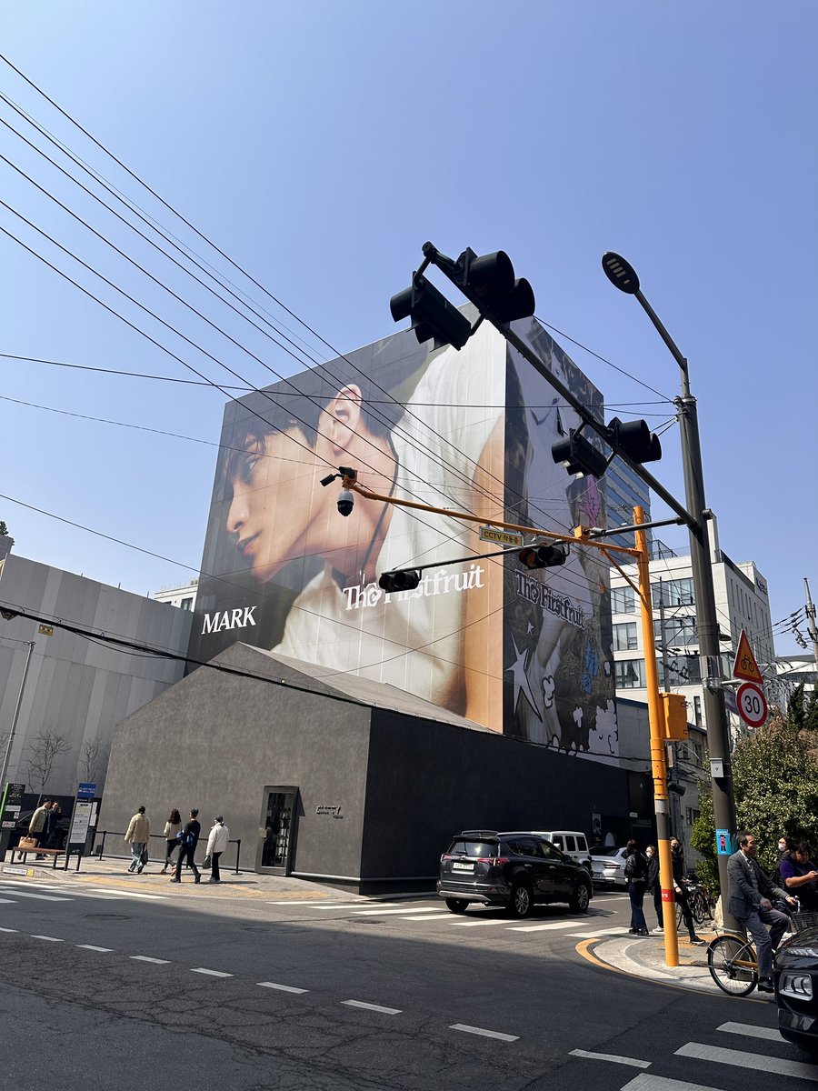 kittylvurs's tweet photo. i need to be in korea right now https://t.co/FG4EuN1tTd