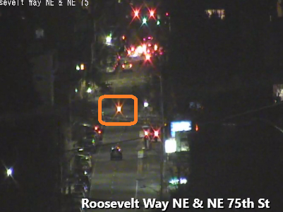 SBレーンの65th StでのRoosevelt Way