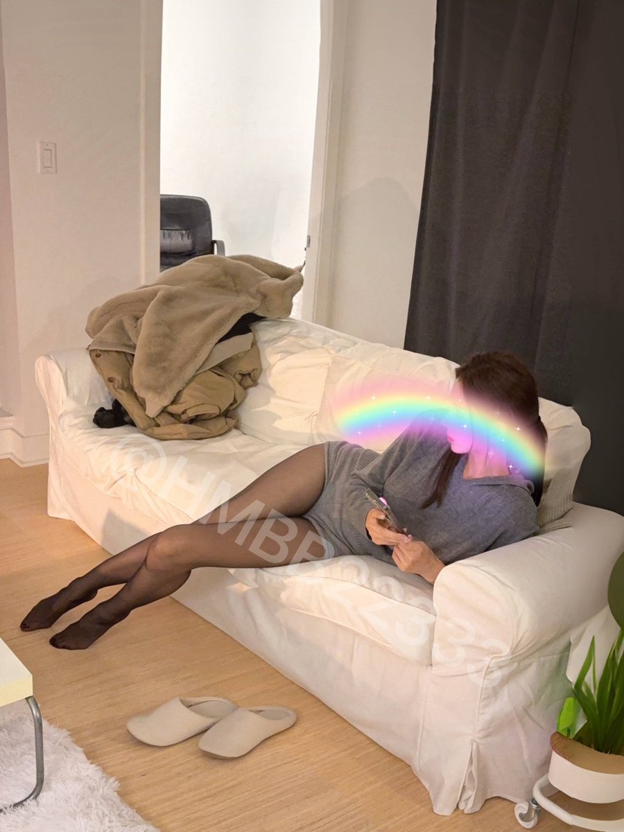 今天看着小骚货穿这样上了一台宾利去应酬，你们懂那个酸爽感么哈哈哈哈哈