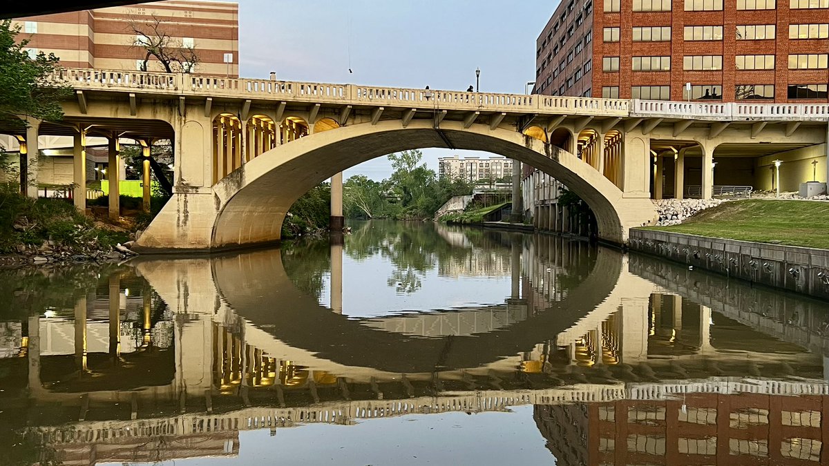 I always check out local waterways when traveling. I’m particularly interested in how cities “package and present” their rivers. This evening I found the Buffalo Bayou in downtown Houston. Looks like they’ve tried to create public connection but it didn’t feel very used.