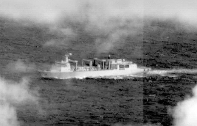 YDN_NEWS's tweet image. The #PLA Navy vessels, led by the aircraft carrier Shandong were detected from March 29th and entered into our response zone, #ROCArmedForces have monitored the situation and responded accordingly.…