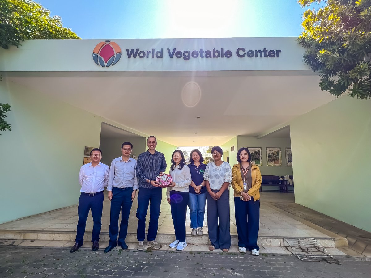 On March 27, 2025, a delegation from Mahidol University and Hainan Seed Industry Lab, China, will visit to explore pumpkin and cucurbit crop research.

#MolecularBiosciences #PumpkinResearch #CucurbitCrops
