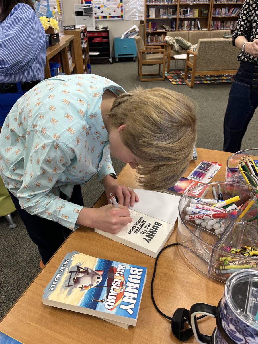 Teri Nieveen tweet media