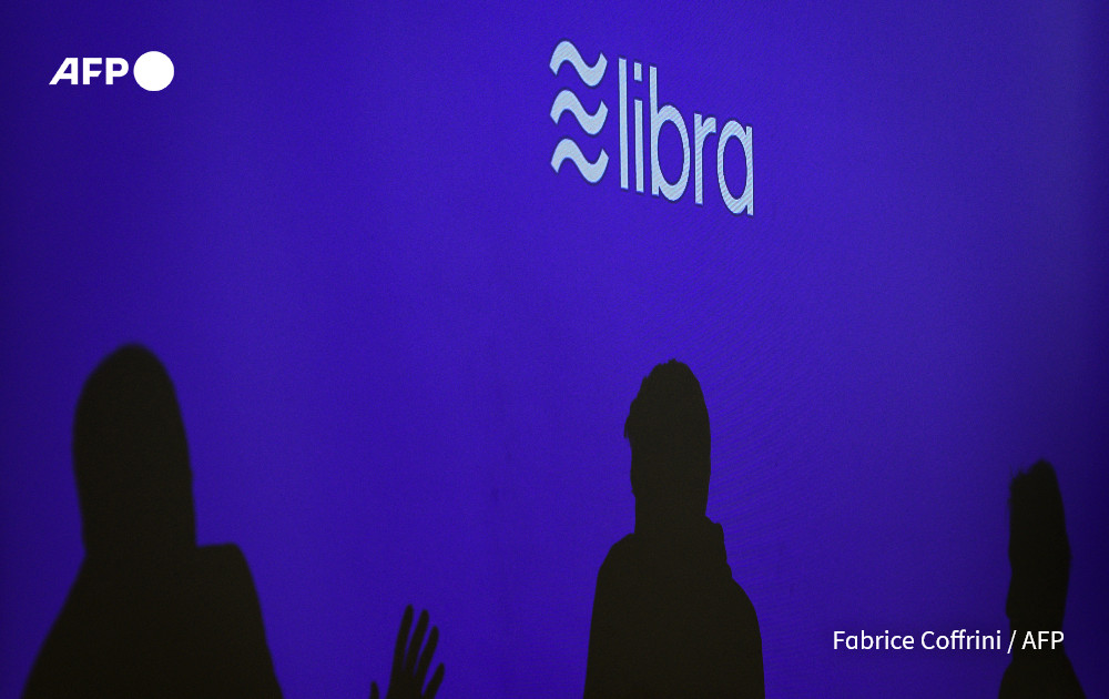 AFP News Agency (@afp) on Twitter photo Political support leading to increasing fallout for crypto.
Support for cryptocurrencies from US President Donald Trump to Argentine leader Javier Milei has seen investors lose billions of dollars and is damaging a sector struggling for credibility, researchers tell <a href="/AFP/">AFP News Agency</a> Political support leading to increasing fallout for crypto.
Support for cryptocurrencies from US President Donald Trump to Argentine leader Javier Milei has seen investors lose billions of dollars and is damaging a sector struggling for credibility, researchers tell <a href="/AFP/">AFP News Agency</a>