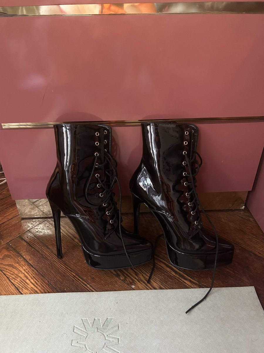New pair added to my collection 😌