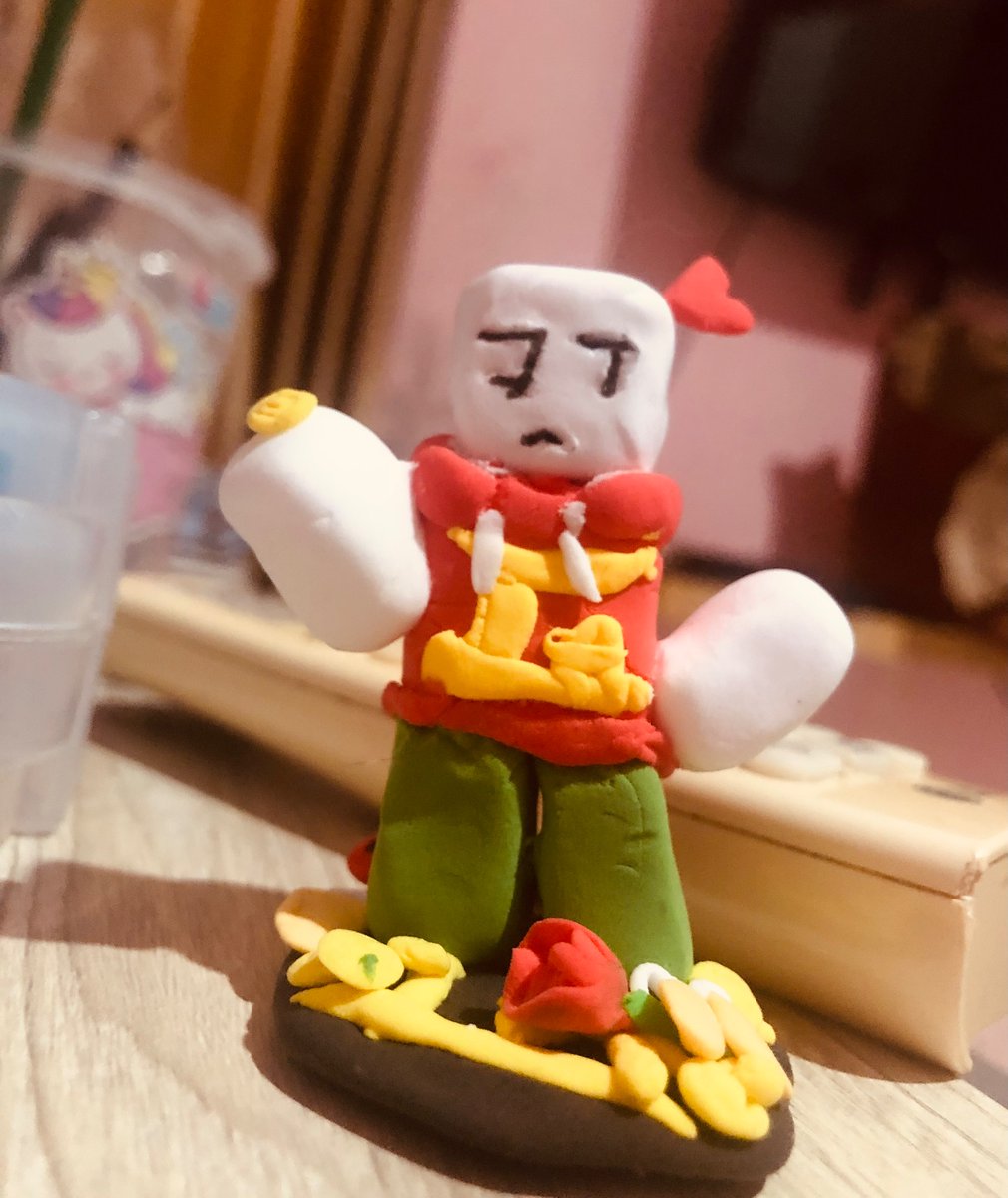 keadraw's tweet photo. Hi chat probably never gonna use this website ever again 
I made a shopkeeper figure because I love him (I’m his number one fan) #itemasylum #shopkeeperdummy https://t.co/OoYs3tHfl5