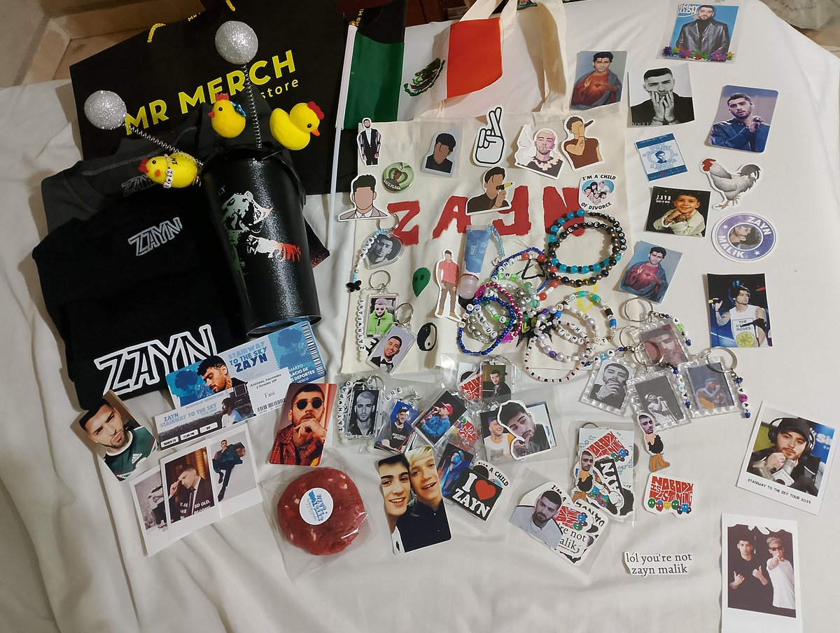 papasfritas023's tweet photo. Gracias a todas las personitas bellas que me intercambiaron cosas en la fila del 28 de marzo, lqm siempre estarán en mi corazón.
En especial gracias a @zaynmalik por las 18 amigas que hice cuando salieron a la venta los boletos.

#Replace28MarchMxZM
#ZMPreference28March https://t.co/sRaDueocf4