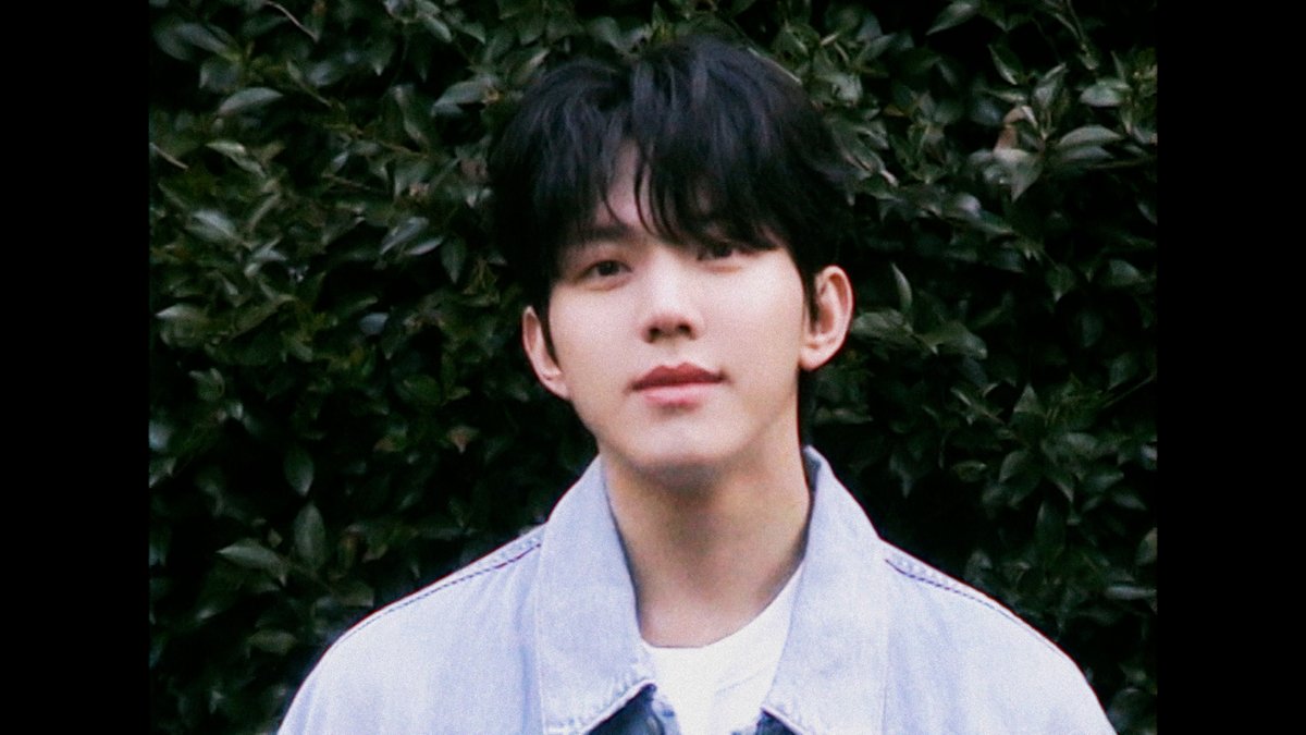 [DICON] 청춘의 프롤로그 #도운

도운이 가장 두려워하는 건, 머무르고 안주하는 것. 흔들리지만 달리고, 넘어지기도 하며 자신을 만들어가고 있었습니다. 그 여정의 전환점이 되어준 순간들을 돌아봤습니다.

🔗youtu.be/RgPUBvNpk8c

VIDEOGRAPHER 조준구
EDITOR 박혜진 정태윤
DIGITAL EDITOR