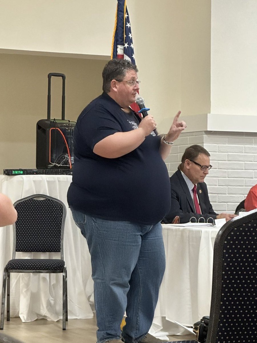 Randy Fine is so fat and massive, he gives new meaning to the term "Dual Citizen.."

He can literally be located in America and Israel at the exact same time.