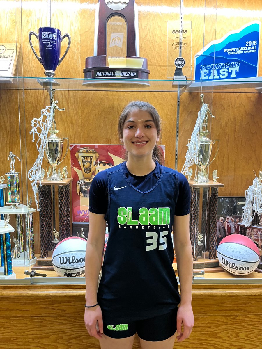 SLAAM25Maier (@slaam22maier) on Twitter photo Congratulations <a href="/carmella_mcdole/">Carmella McDole</a> ā¼ļøā¼ļø
Such a joy coaching you the past two AAU seasons.
Youāll be great!! This is a wonderful fit!
I know <a href="/makennamaier30/">Makenna Maier</a> is excited!! <a href="/SVC_WomensBball/">Saint Vincent Womenās Basketball</a> Congratulations <a href="/carmella_mcdole/">Carmella McDole</a> ā¼ļøā¼ļø
Such a joy coaching you the past two AAU seasons.
Youāll be great!! This is a wonderful fit!
I know <a href="/makennamaier30/">Makenna Maier</a> is excited!! <a href="/SVC_WomensBball/">Saint Vincent Womenās Basketball</a>