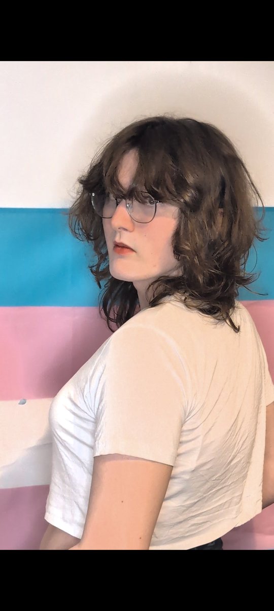 aupawra's tweet image. #TDOV, you should be staring at me ;)