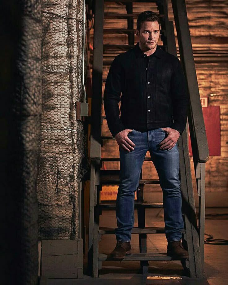 'Detective' Jeremy Evans. (@forevernavy85) on Twitter photo 