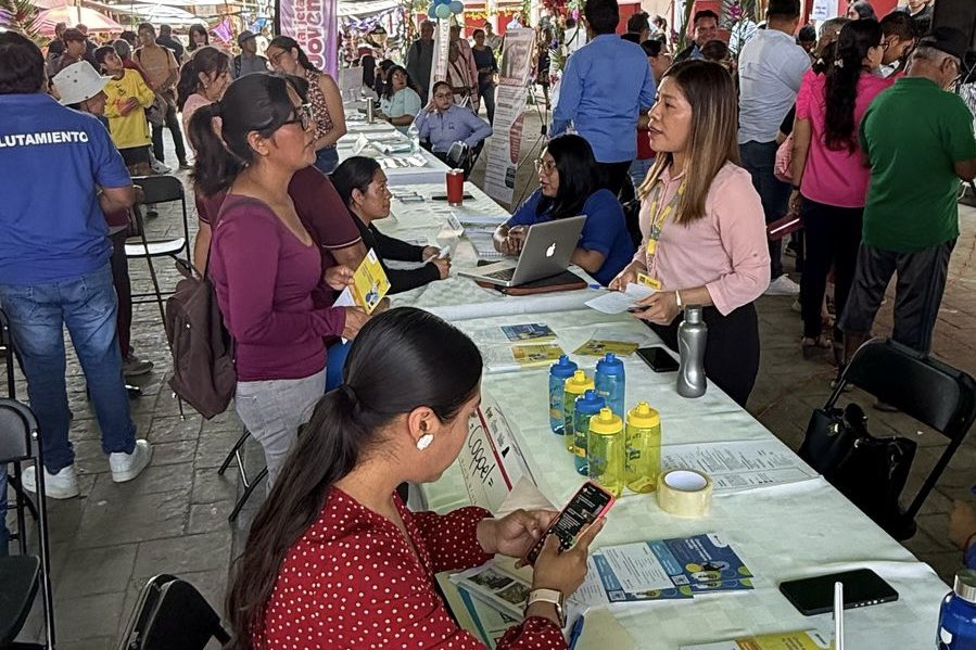 DIF_Oaxaca's tweet photo. En seguimiento a la campaña la inclusión te incluye, en días pasados, personal de la Procuraduría de la Defensa de las Personas con Discapacidad #Propcd, dependiente del organismo estatal, en coordinación con el SNE Oaxaca, llevaron a cabo la Feria Nacional de Empleo para el https://t.co/dd8Kyrsm2W