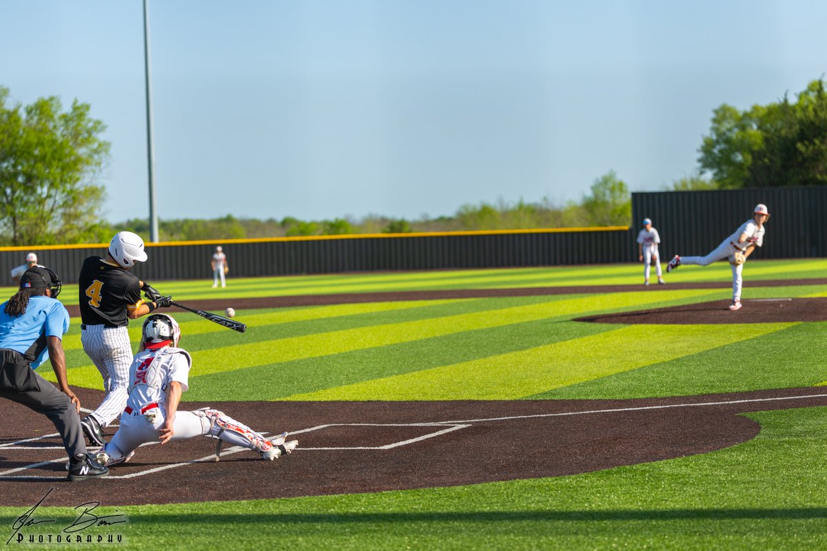 Jason Bowie tweet media