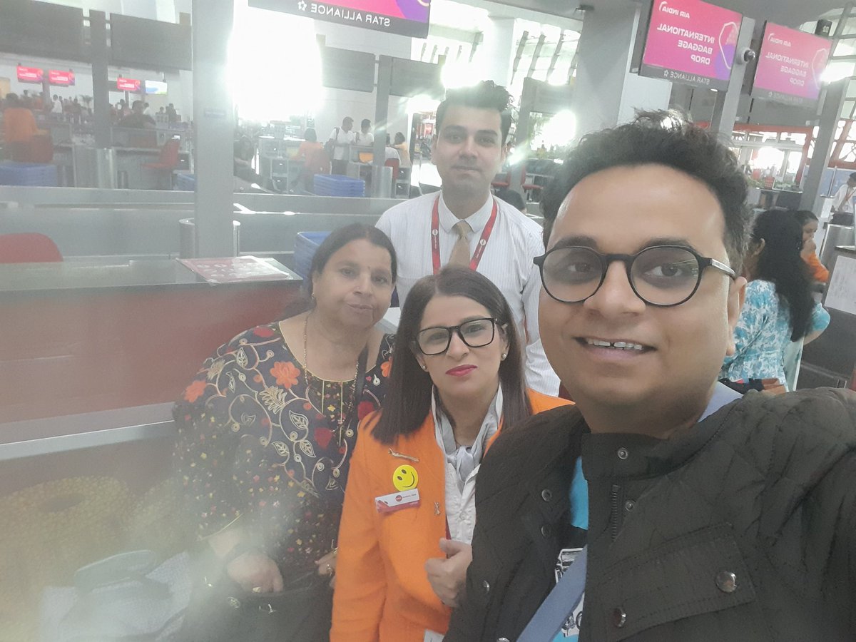 AmitTri88524107's tweet photo. #AirIndia @airindia deepali-10003372 and deepanshu-10026351 were just amazing and helpful and professional. Welcome us with a smile and a namaskar 🙏. Keep up the good work 👏 https://t.co/rs5GzgT87a
