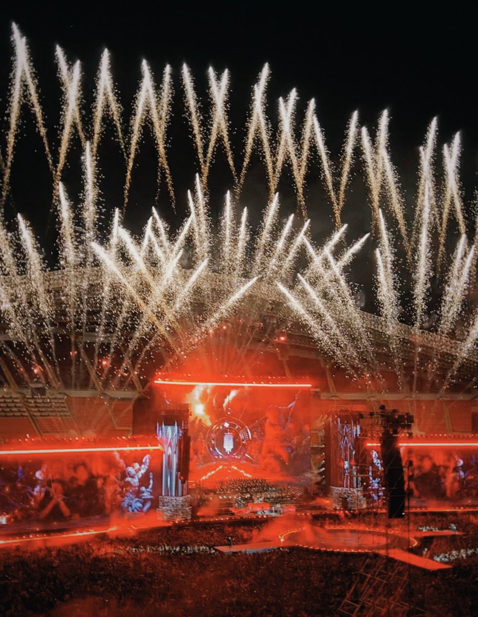 ppraesa_'s tweet photo. ที่สุดของปีนี้เลย เก่งมาก ✨
#COCKTAILEVERLIVE https://t.co/u9wKkG2AmP