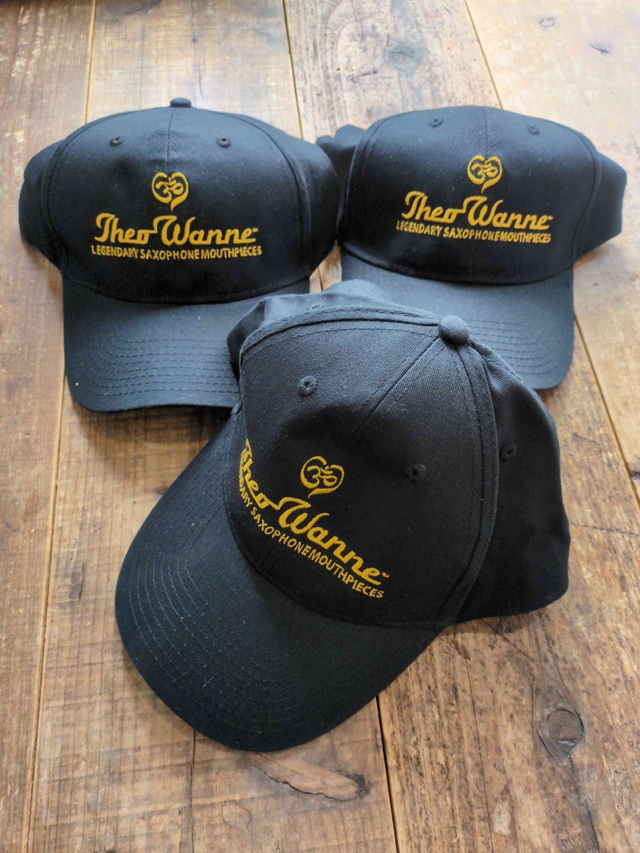 【Twitterプレゼント企画】
2025年5月31日より９会場でTheoWanne本人によるリフェイス会を開催！！
当アカウントをフォロー＆リツイートで２名様
コメントされた方から１名様の合計３名様に画像のTheoWanne帽をプレゼントです✨️
※応募期間2025/4/1から2025/6/8迄

皆様のご応募お待ちしております！