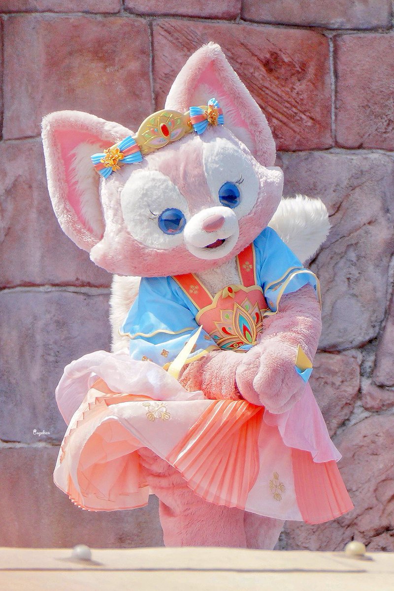 Bagel624's tweet photo. 🌷🍀

#Linabell  
#StellaLou 
#Disneyshanghai
#HappyAprilFoolsDay
#만우절 https://t.co/kfJUmjt7R6