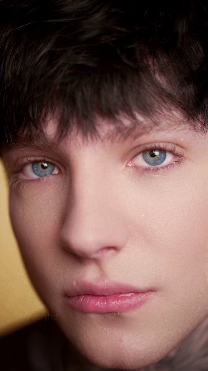 Betty Rodriguez 👽💧 tweet media