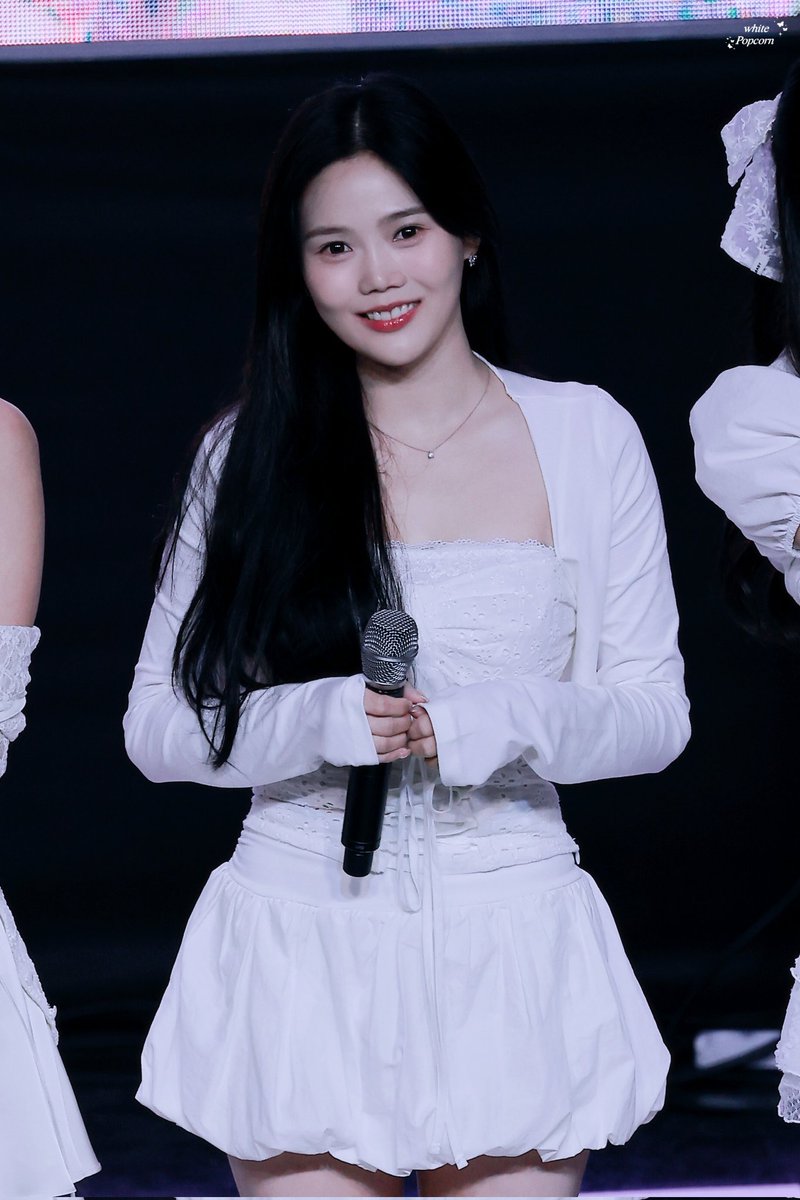 😀
Hyo Jung

#OHMYGIRL #HyoJung #오마이걸 #효정 #만우절