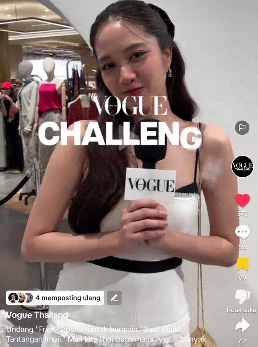 fans_freenID's tweet image. Check tiktok videos from 🔥 

1. Vogue Thailand
🔗 vt.tiktok.com/ZSrr8cvP8/

❤️| Like     💬| Comment 🔃 | Share

#FreenSarocha
#srchafreen‌  #GIRLFREEN