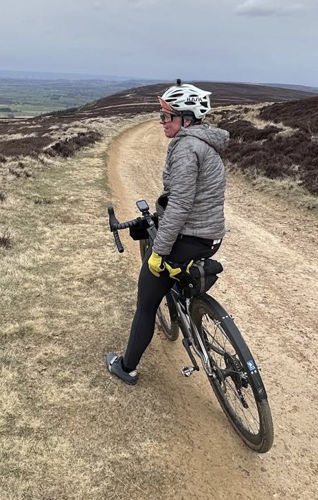 CyclingLawyers's tweet photo. Spent a gorgeous weekend cycling on the sandy gravel trails of the North Yorkshire moors. Had my first tubeless tyre gash on my way home (on tarmac) and did a plug repair and trim at the roadside. #CHUFFED it worked. #tubeless @RibbleCycles @patagonia https://t.co/sUxfej9Tyt