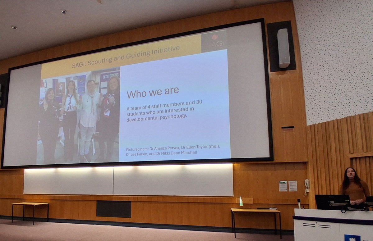 Here is Dr Ellen Taylor talking to prospective students at the Offer Holder Day last week about opportunities within SAGI! In this talk we explain some of the awesome student roles we offer!