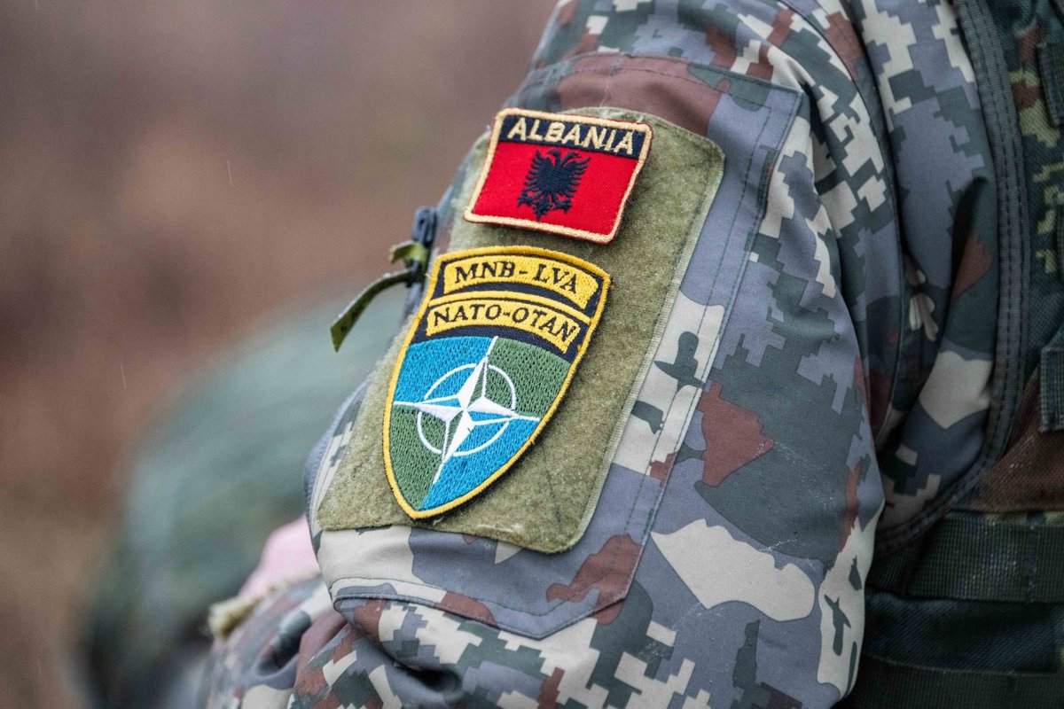 16 VJET NË NATO  

16 vite më parë, Shqipëria iu bashkua Aleancës më të fuqishme ushtarake në botë!

Rrugëtim i mbushur me sfida, përkushtim dhe arritje të mëdha. Sot, Forcat tona të Armatosura kontribuojnë në misione të sigurisë dhe stabilitetit krah për krah aleatëve tanë, duke
