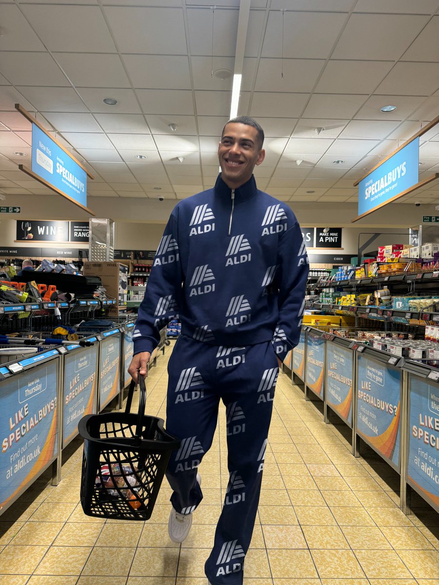boohooMAN's tweet image. The people have spoken ๐ฃ๏ธ the collab you never knew you needed ๐ค @AldiUK get the middle aisle ready... ๐