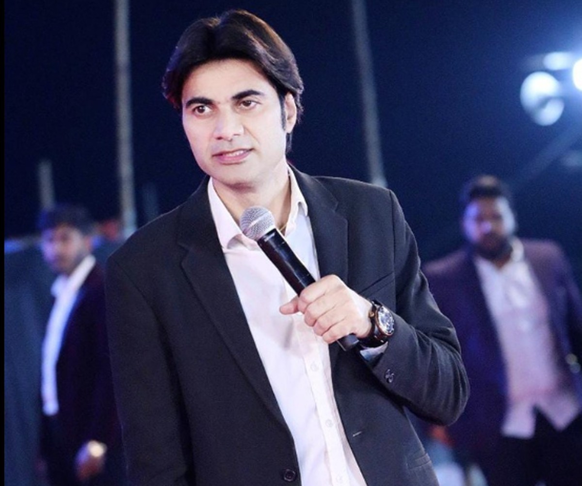 NewsAlgebraIND's tweet image. BIG BREAKING 🚨 Pastor Bajinder Singh sentenced to life imprisonment in rape case.

He broke down and pleaded in the Court after Verdict was announced.

Victim revealed that Bajinder had lured her by promising to take her abroad, raped her &amp;amp; filmed the act.

Akal Takht…