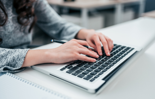 📢 Abierto hasta el 8 de mayo el periodo de inscripción para nuevas formaciones sobre la base de datos #CINAHL

➡️ CINAHL Básico (13 de mayo a las 12h y 16h)

➡️ CINAHL Avanzado (20 de mayo a las 12h y 16h)

ℹ️ Más información:

codem.es/acciones-coleg…