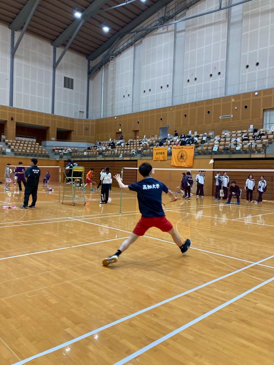 kmsbadminton's tweet photo. 3/26-3/30に、島根県で中四国大会が行われました🏸

みなさんお疲れ様でした！☺️

主幹の香川大学のみなさん、ありがとうございました🙇

#高知大学医学部バドミントン部 https://t.co/o7C2frK2hV