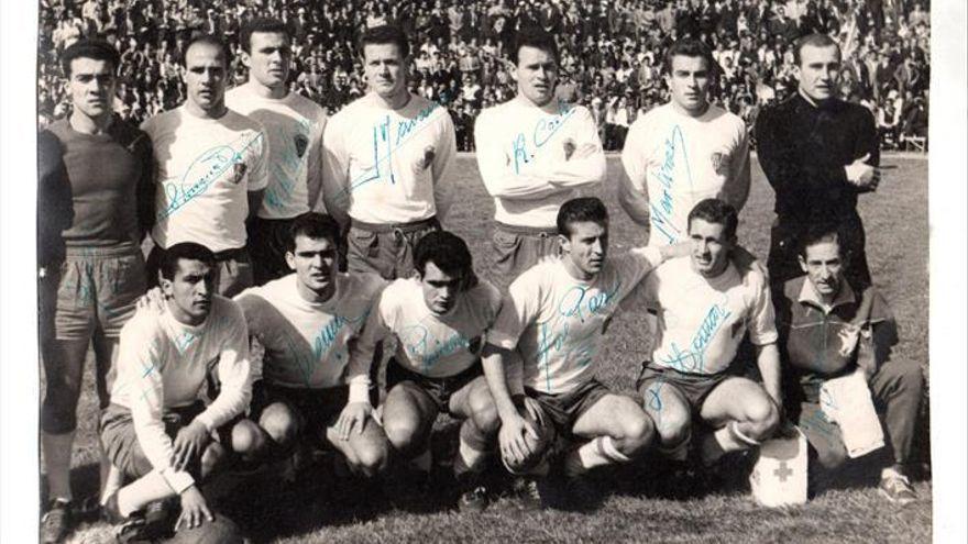 Retro Córdoba CF #ElCórdobaDeAntes tweet media