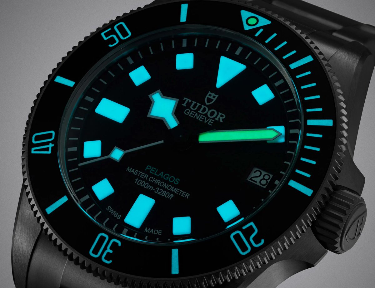 In more Tudor news, at Watches &amp; Wonders 2025, the brand unveils the new Pelagos Ultra, which is water resistant up to a whopping 1,000 meters. Get all the details now live on Teddy!
teddybaldassarre.com/en-ch/blogs/wa…

#Tudor #PelagosUltra #WatchesAndWonders2025