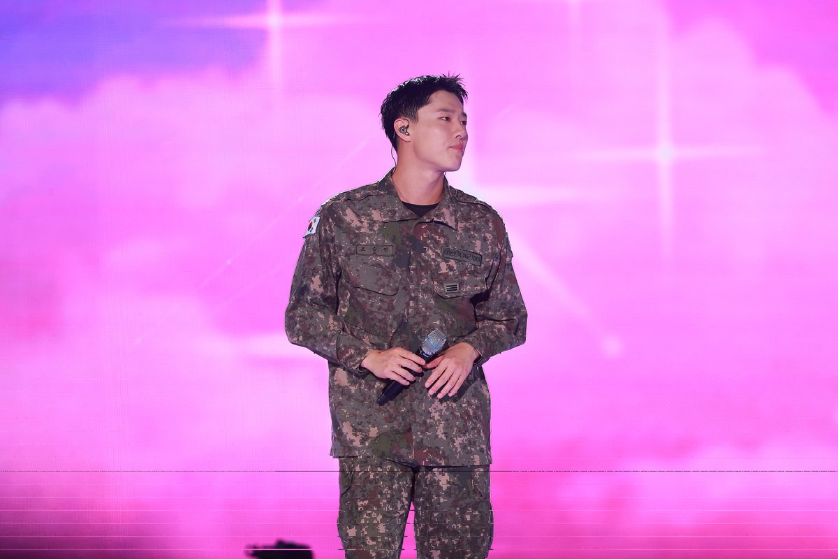 오늘이 가기전에..
240930 국군의 날 불후의 명곡

🫡

#AprilFoolsDay #만우절
#WOODZ #조승연 #드라우닝