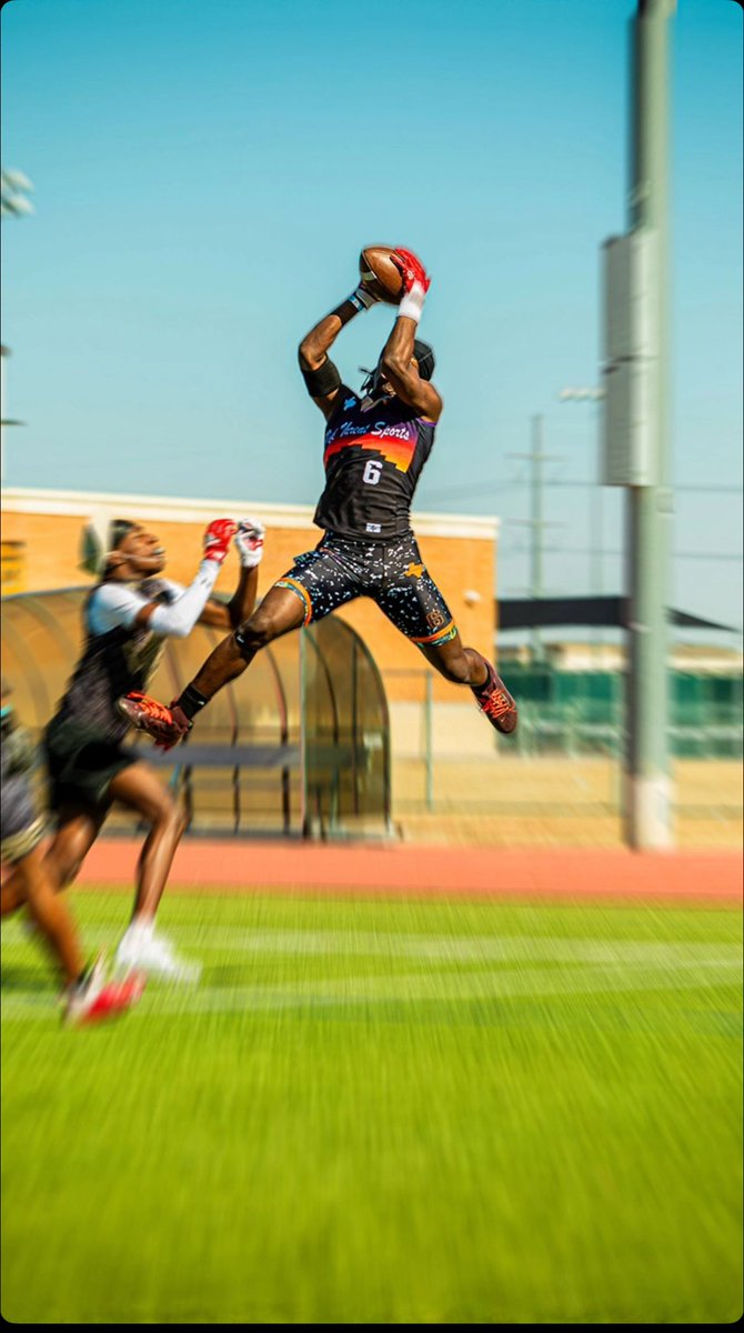 TYLERREEDCTX's tweet image. Soar with purpose, and success will find you.🦅

My time is NOW🔥🔥🔥

With or without pads, same results! 

5’10”
170LBS
ATH
C/O 2028

@DannyServance @CoachWill1424 @coachkellison63 @EllisonAnd @EHSBoys_BB @247recruiting @On3Recruits @RecruitEllison @RespectxSports @TXTopTalent…