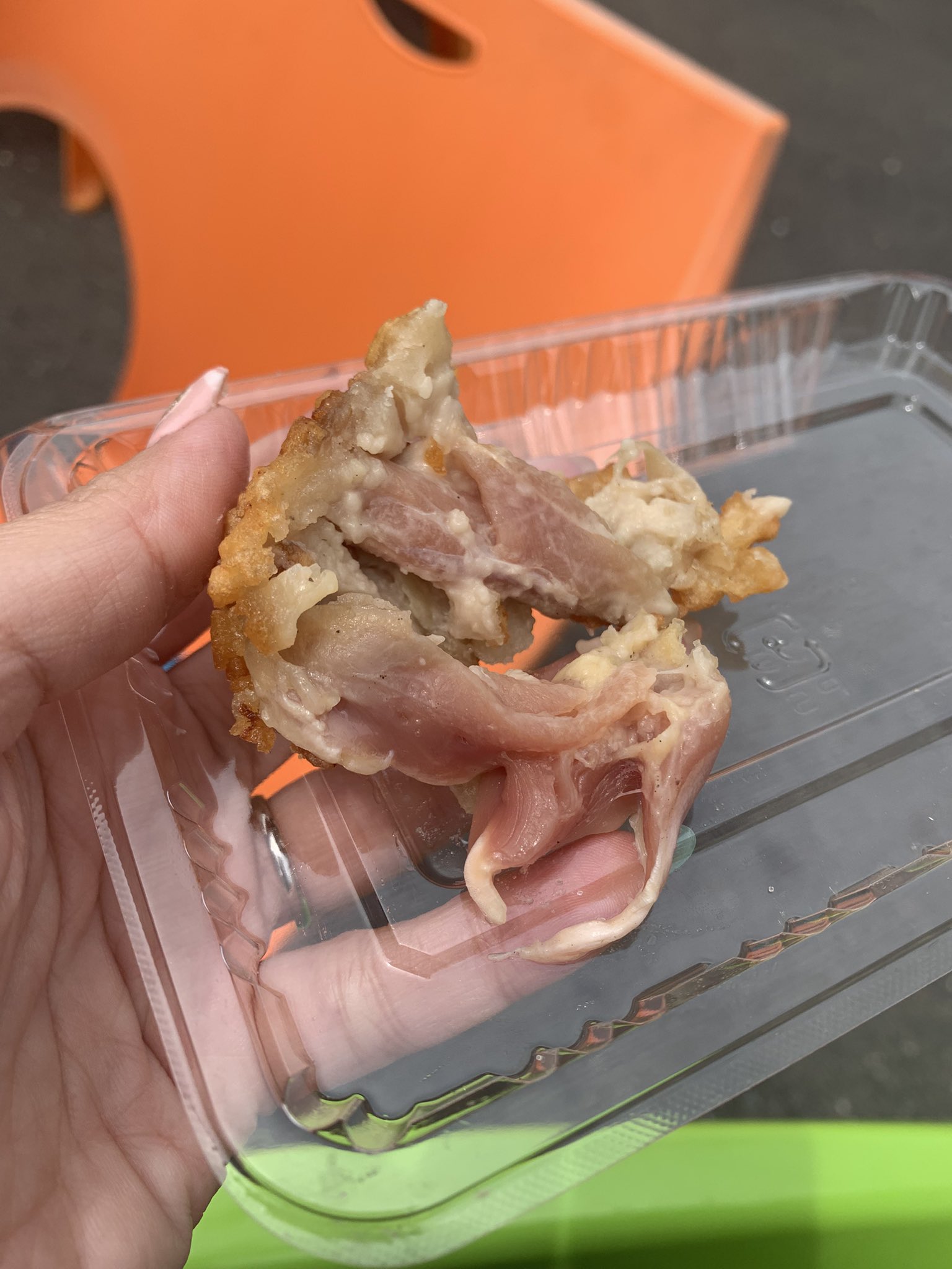 唐 揚げ 生焼け