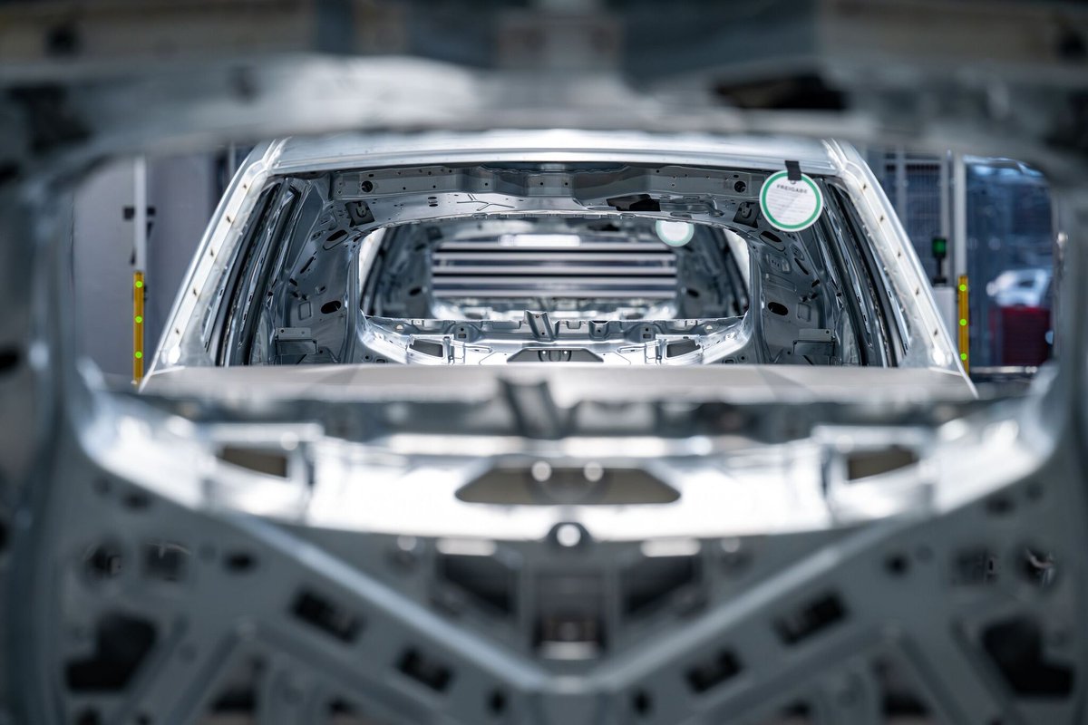 responsejp's tweet image. BMW、独工場に新車体プレス工程…『X1』と『X2』を1日120台以上生産可能に
response.jp/article/2025/0…

#BMW #X1 #X2 #有料会員記事