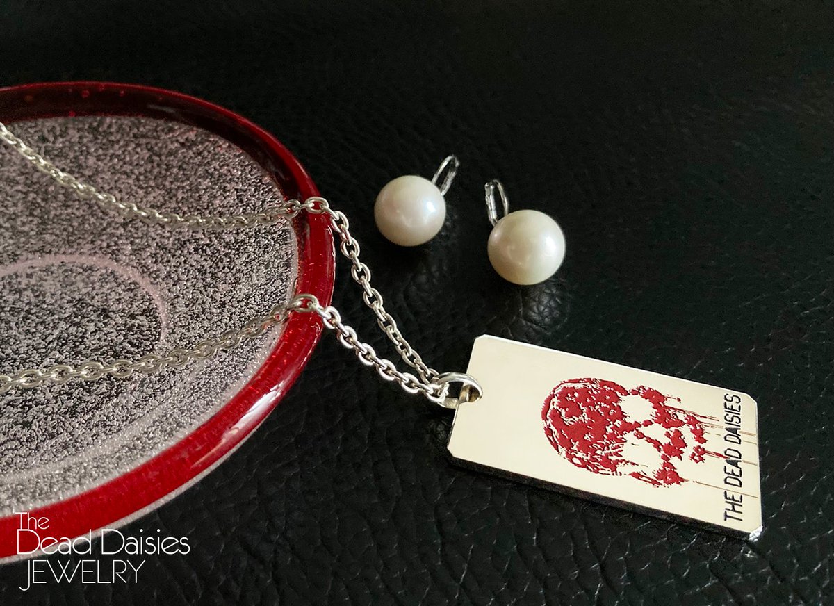 natsuko_84's tweet photo. 2 for tonight !!
https://t.co/jaevis7DYU
@TheDeadDaisies
#DavidLowy
@Douglas_Aldrich
@Crablegs59
@MichaelEDevin
#TommyClufetos
#Jewelry
#TheDeadDaisies
#DougAldrich
#JohnCorabi
#DavidLowy
#MichaelDevin https://t.co/BxCnYki0IF