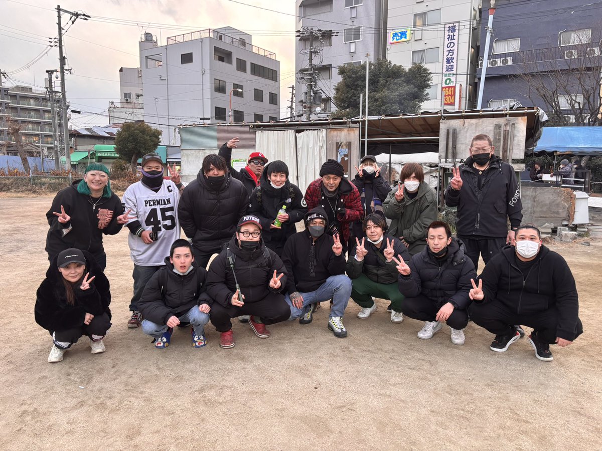 hcZkxpyT9X6nBRq's tweet photo. 西成炊き出し ４月２０日
　　　メニュー　
塩焼きそば　400〜500食　　　　　
　　加川さん唐揚げ
　　　メンバー
なあぼう　マティアス　こまち　たかすぃ　ゆつお　三浦優生　ノブ料理長　おじたま　
僕の都合で一か月あいちゃってすいませんでした　よろしくお願いします
変更あったら伝えます! https://t.co/x6InDDKETE