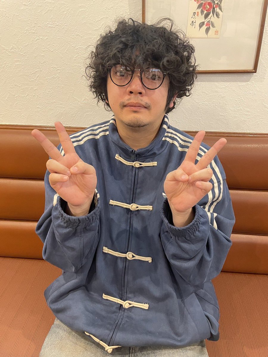 DELTA_condel's tweet photo. 2025年シーズン
DartsCafeDELTA契約選手のご紹介
その②

こちらも昨シーズンに続き今シーズンもスポンサードさせていただきます。

2024年JAPAN年間ランキング4位
SUPER DARTSの活躍も記憶に新しい
酒井 素選手です。

本人コメント
「今年もデルタ様に選んでいただきました！
酒井素です！
デルタの名に恥じぬよう精一杯ダーツ頑張ります！
みんなを楽しませるぞー！」

今シーズンもまたファンを楽しい気持ちにさせてくれるダーツを期待しています！