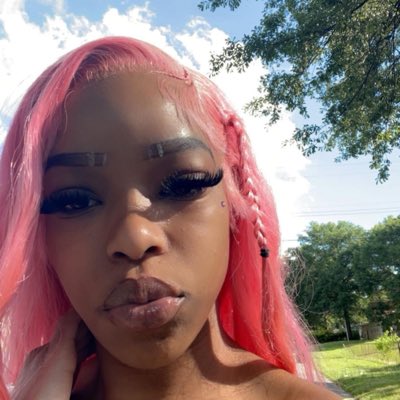 Trimiah182866's tweet photo. #NewProfilePic https://t.co/dKQpGCCaeo