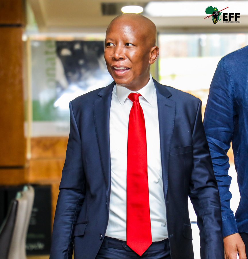 Mutwanamba_SA's tweet photo. There is no political leader and political party that has been giving back and fighting for black people like Julius Malema and the EFF. There is no political party that can lead to total liberation and emancipation of black people besides the EFF. Even EFF haters know that! https://t.co/g8J3Taawvc