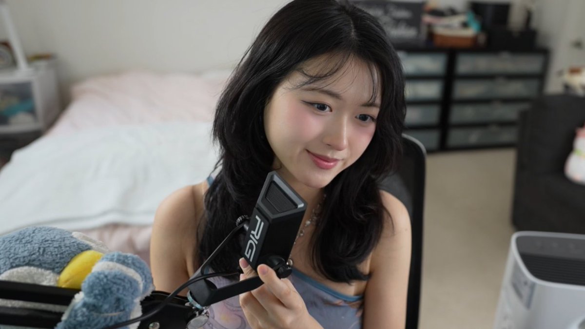 vkimmxo's tweet image. I'm excited to announce that I’ll be collaborating with @RIGGaming! Their #STREAMSTAR microphone is very clear and super easy to set up with its USB connection📷use code VKIMM30 for $$$ off at streamstar.gg #ad
