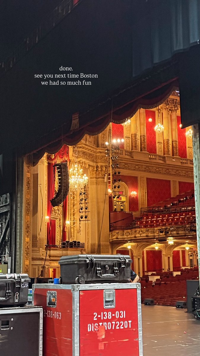 ilvolosiciliafp's tweet photo. #instagramstories @GianGinoble #gianlucaginoble #ilvolo #worldtour #liveinconcert #boston #bostonoperahouse #IlVoloSiciliaFanPage https://t.co/tkwyUTZEJ1