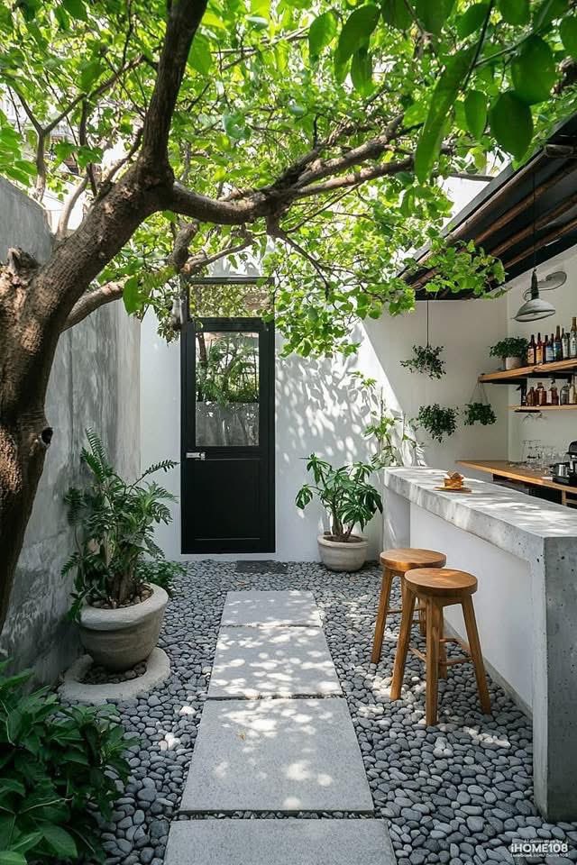 rokscon's tweet photo. 🏡 Why a Mini Bar?
✔ Enhances your living space’s aesthetic appeal ✨
✔ Increases property value for resale or rental ROI 💰
✔ Perfect for entertaining guests 🍹
✔ Can be a stylish addition to Airbnb and short-term rentals https://t.co/gUzlNQ6bRs