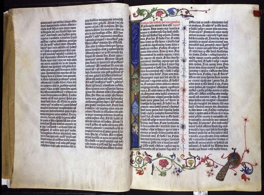 MarioNawfal's tweet image. 🚨LOST GUTENBERG PAGE RETURNS TO  BIBLE AFTER 200 YEARS

One of the world’s most valuable Bibles just got a little more whole.

The Huntington Library has reunited its incomplete 15th-century Gutenberg Bible with a missing print—Christ on the Mount of Olives—that was removed…