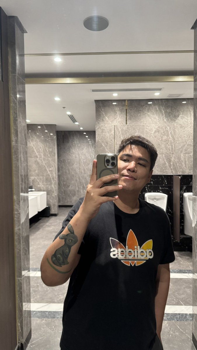 6’2” and 35yo 😗