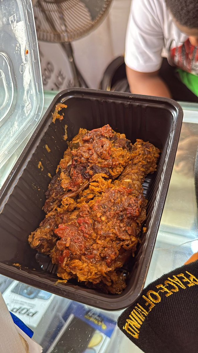 coconazy4's tweet image. I make the most sumptuous and tasty grilled chicken you can ever imagine ask @046_Community they all know, and I make use of @DecencySpices especially the chicken spice.