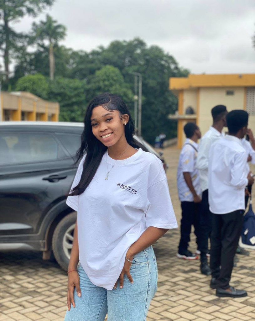 Gold_G5's tweet image. Happy birthday 🎁🎈🎉🎊 to me 

Wish me well and pray for me 

🌠

#SIMFUBARA🇳🇬